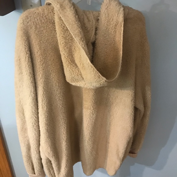 New! Womens Beige Sherpa jacket! Size XL - Picture 5 of 5